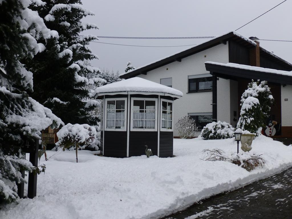 Holiday Home Scheuerberg Oberthal Zimmer foto